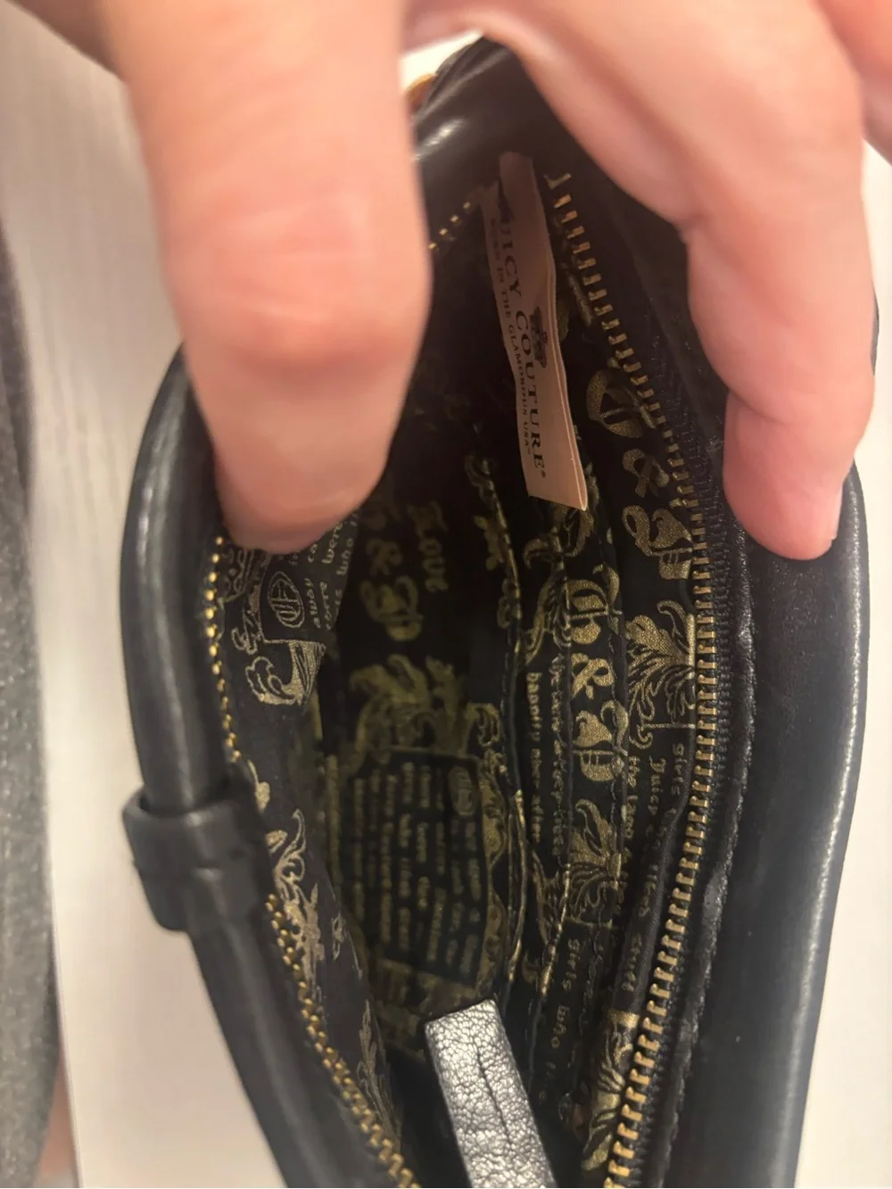 JUICY COUTURE VINTAGE Y2K Black Wristlet with Gold Accent